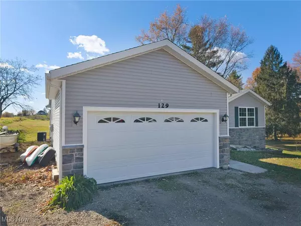 129 Maple AVE, Woodsfield, OH 43793