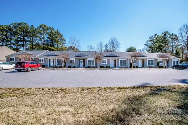 125 1st Avenue DR SE, Taylorsville, NC 28681