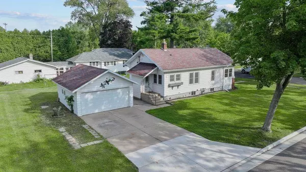 311 ALEXANDER AVENUE, Port Edwards, WI 54469