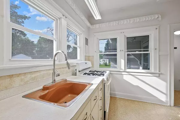 311 ALEXANDER AVENUE, Port Edwards, WI 54469