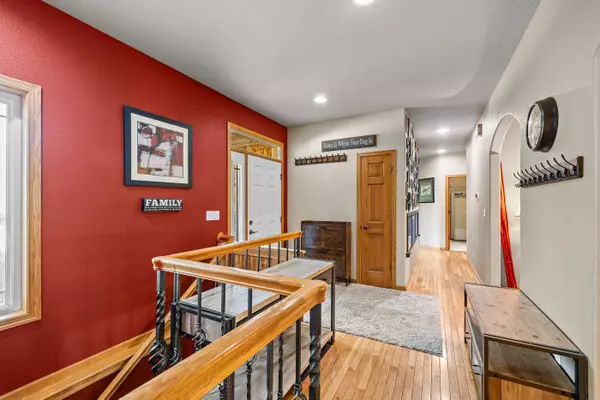 1806 WOODRIDGE CIRCLE, Custer, WI 54423