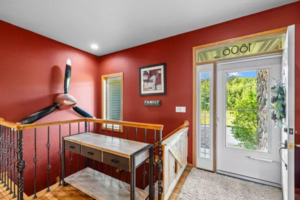 1806 WOODRIDGE CIRCLE, Custer, WI 54423