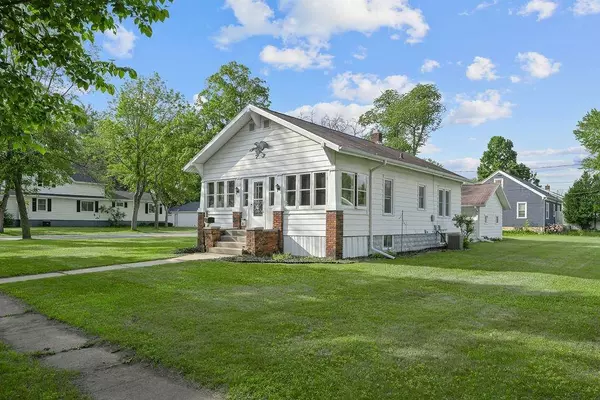 311 ALEXANDER AVENUE, Port Edwards, WI 54469