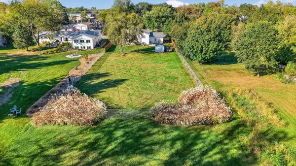 637 E CLAY STREET, Whitewater, WI 53190