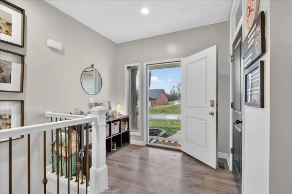 11142 N LAKEWOODS DRIVE, Edgerton, WI 53534