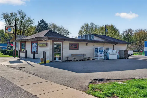 723 MILWAUKEE ROAD, Clinton, WI 53525