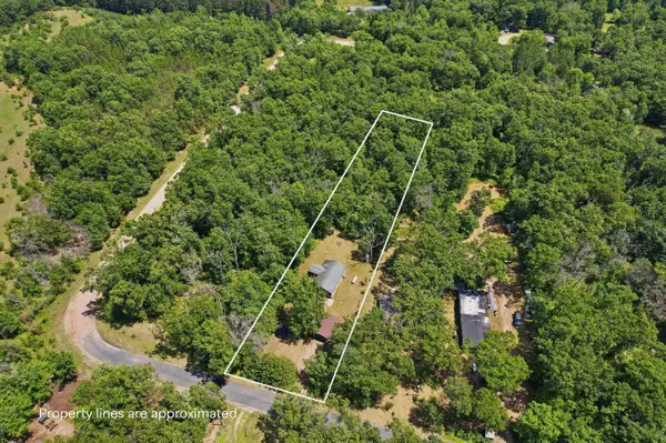 7195 BOELTER LAKE COURT, Almond, WI 54909