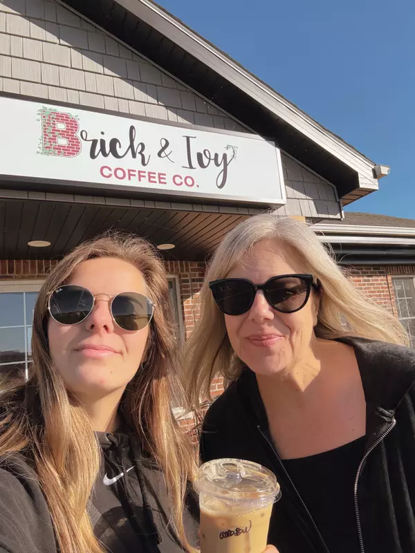 Young's Yums: Brick & Ivy Coffee Co.,Sara Latta-Young