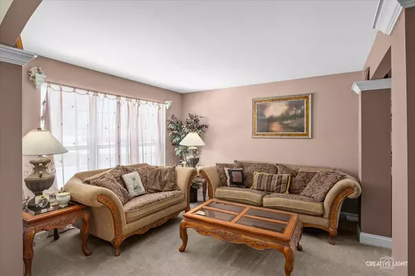 1624 Trails End LN, Bolingbrook, IL 60490