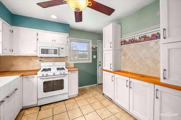 58 E 55th ST, Westmont, IL 60559