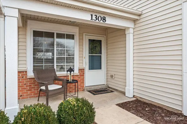 1308 Kettleson DR, Minooka, IL 60447