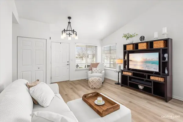 1308 Kettleson DR, Minooka, IL 60447