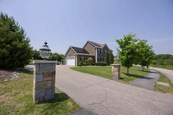 51 Glenside Drive, Blackstone, MA 01504