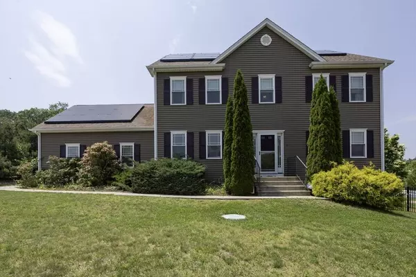 51 Glenside Drive, Blackstone, MA 01504