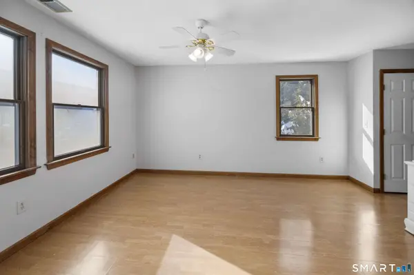 55 Elm Meadows #55, Enfield, CT 06082