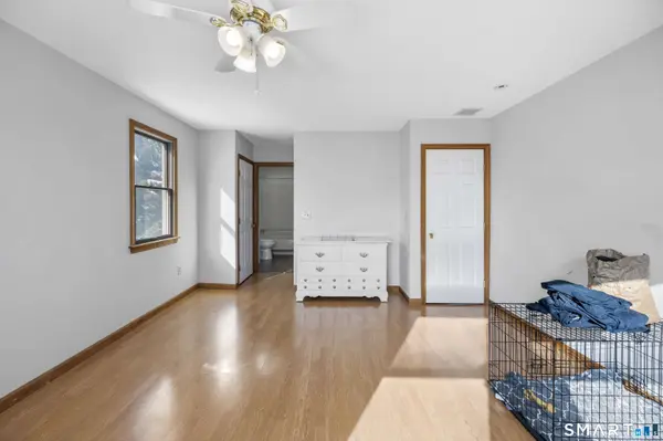 55 Elm Meadows #55, Enfield, CT 06082