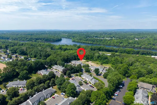 9 The Hamlet Unit C #C, Enfield, CT 06082
