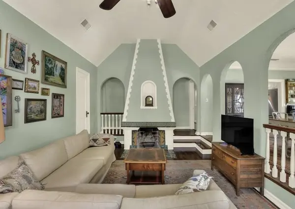 View Homes, Off-Market Opportunities, and the Question Everyone Asks: What’s My Home Worth? Longview WA,HOME REAL ESTATE Gena Graham