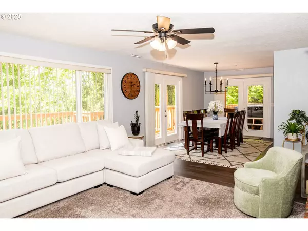 194 COLE RD, Kelso, WA 98626