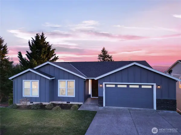 105 Eli Avery AVE, Kalama, WA 98625