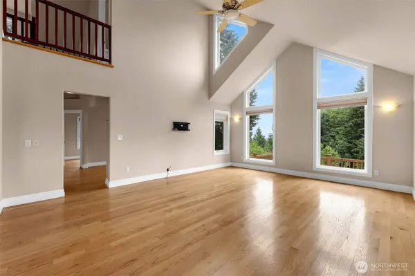 166 Riverscape RD, Kalama, WA 98625