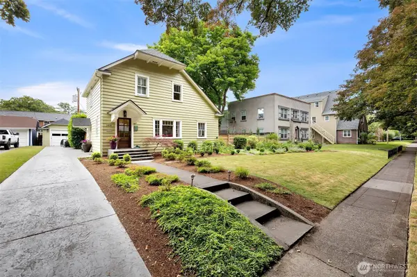 1614 21st AVE, Longview, WA 98632