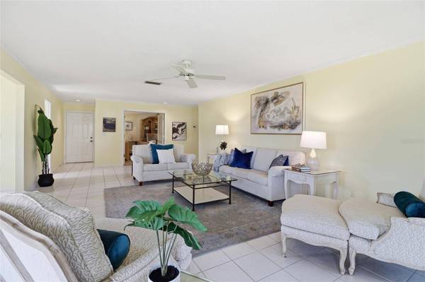7427 CARNOUSTIE DR #7A, Sarasota, FL 34238