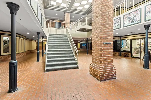 145 E MAGNOLIA AVE #313, Auburn, AL 36830