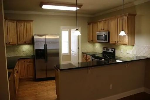 836 W GLENN AVE, Auburn, AL 36830