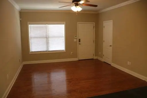 836 W GLENN AVE, Auburn, AL 36830