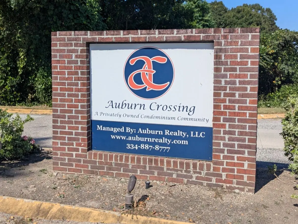 Auburn Crossing