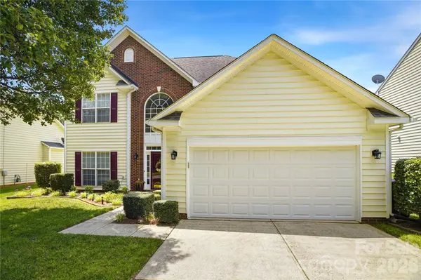 5555 Cambridge Bay DR, Charlotte, NC 28269