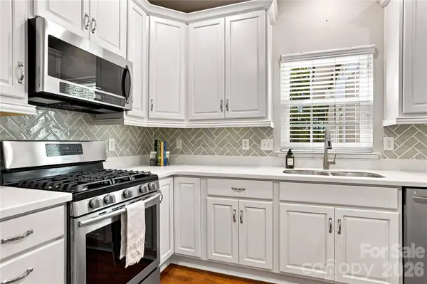 5477 Cambridge Bay DR, Charlotte, NC 28269