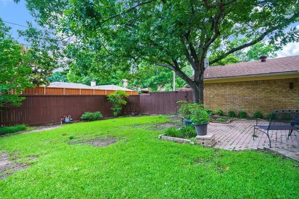 315 Ridgewood Drive, Richardson, TX 75080