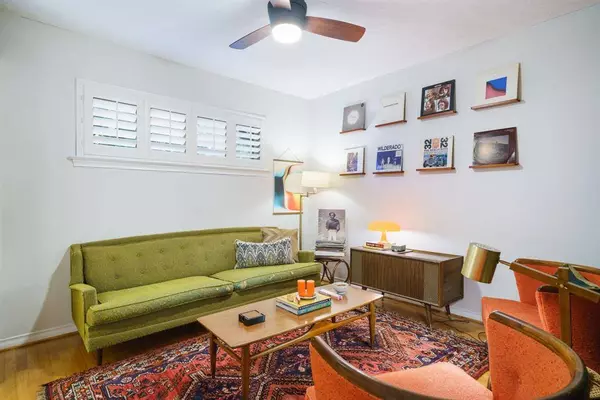 204 S Grove Road, Richardson, TX 75081