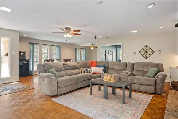 1128 Pueblo Drive, Richardson, TX 75080