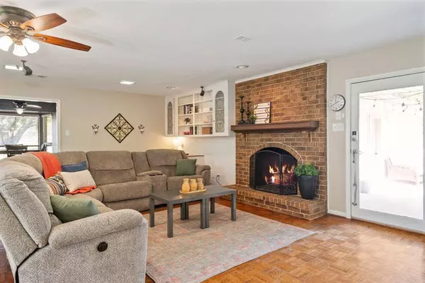 1128 Pueblo Drive, Richardson, TX 75080