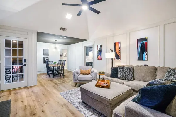 2029 Verlaine Drive, Carrollton, TX 75007