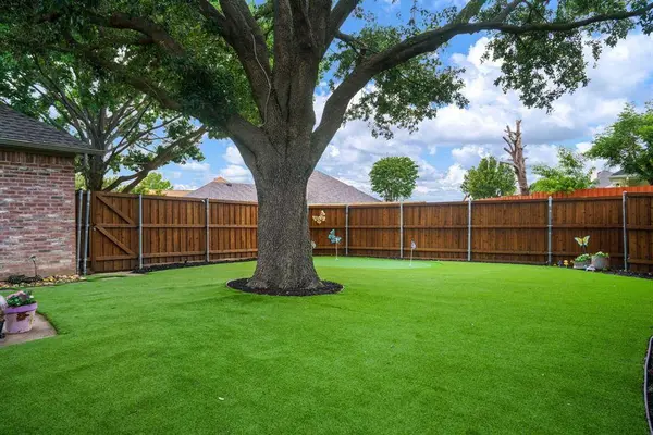 4049 Brazos Drive, Carrollton, TX 75007