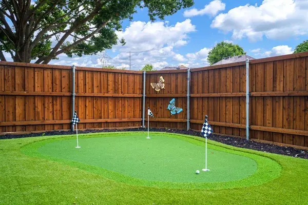 4049 Brazos Drive, Carrollton, TX 75007