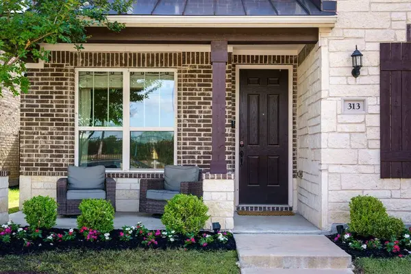 313 Kennewick Drive, Garland, TX 75044
