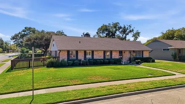 601 Winchester Drive, Richardson, TX 75080