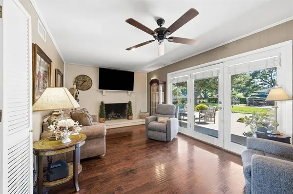 601 Winchester Drive, Richardson, TX 75080