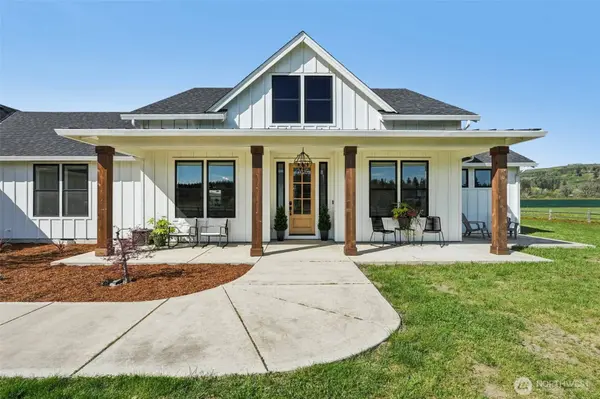 270 Tulip LN, Woodland, WA 98674