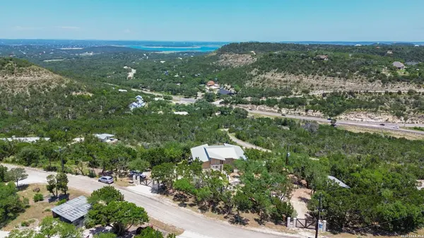 500 NAKED INDIAN TRL, New Braunfels, TX 78132