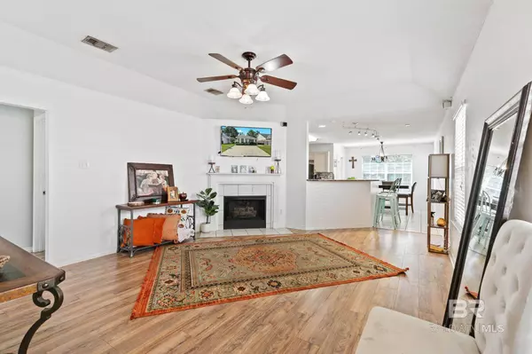 8545 Brandy Oak Court, Mobile, AL 36695