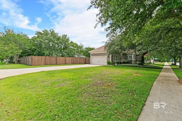 29741 St George Street, Daphne, AL 36526