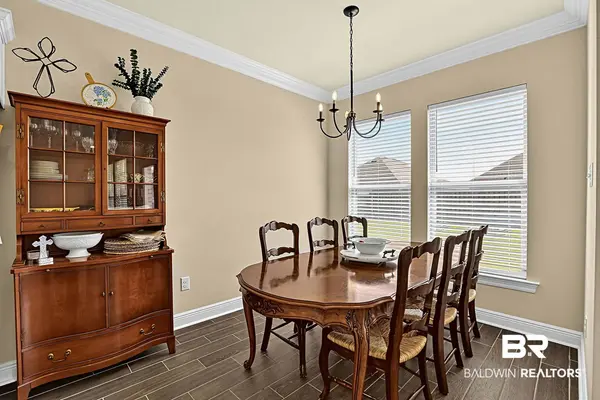 17084 Delta Avenue, Robertsdale, AL 36567