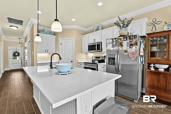 17084 Delta Avenue, Robertsdale, AL 36567