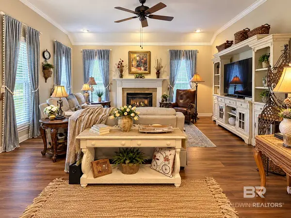 10152 Papas Street, Daphne, AL 36526